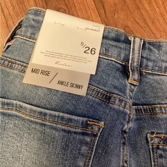 KANCAN MID RISE ANKE SKINNY NWT - Picture 5 of 11